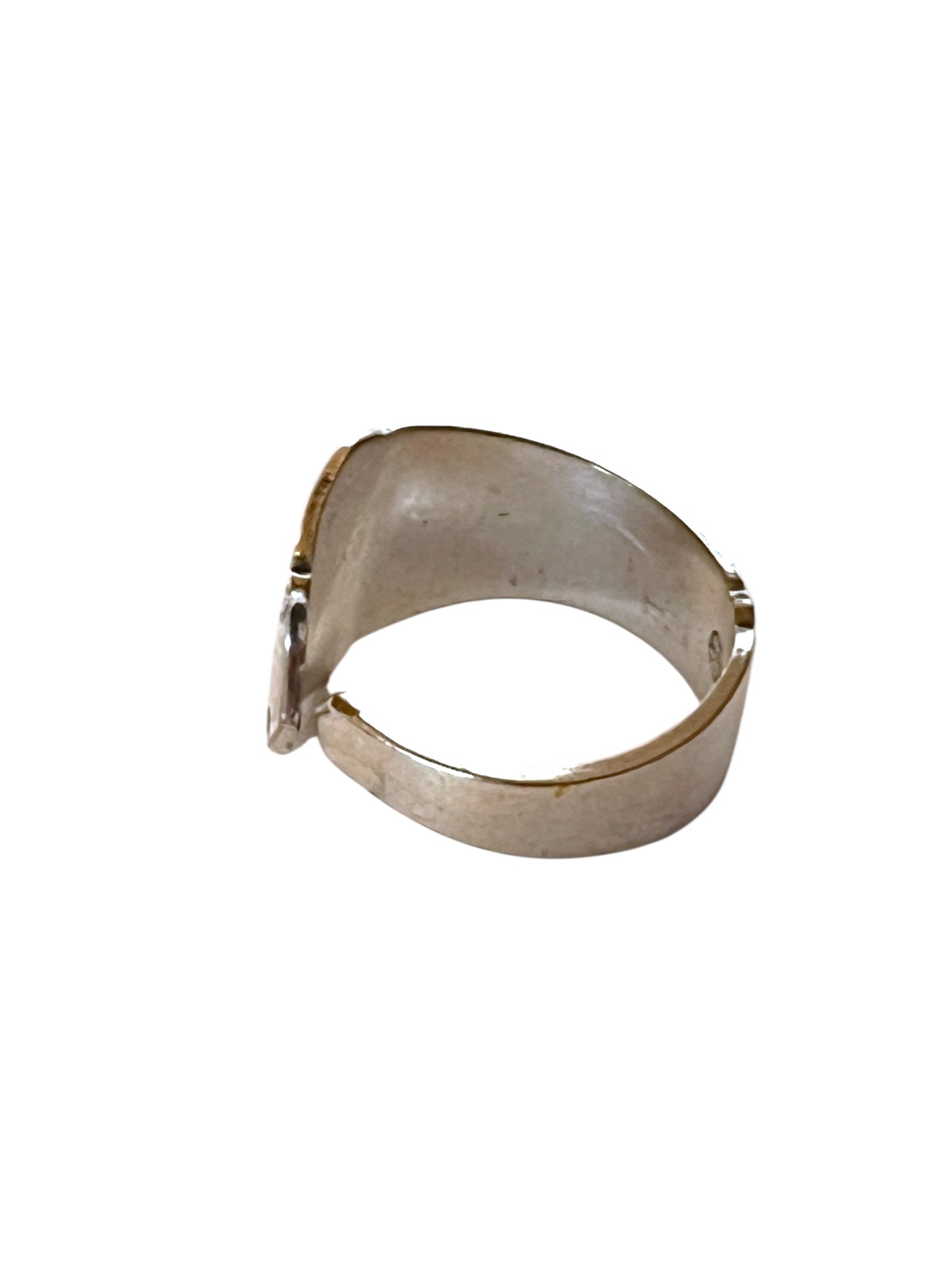 ringe af gamle sølvskeer