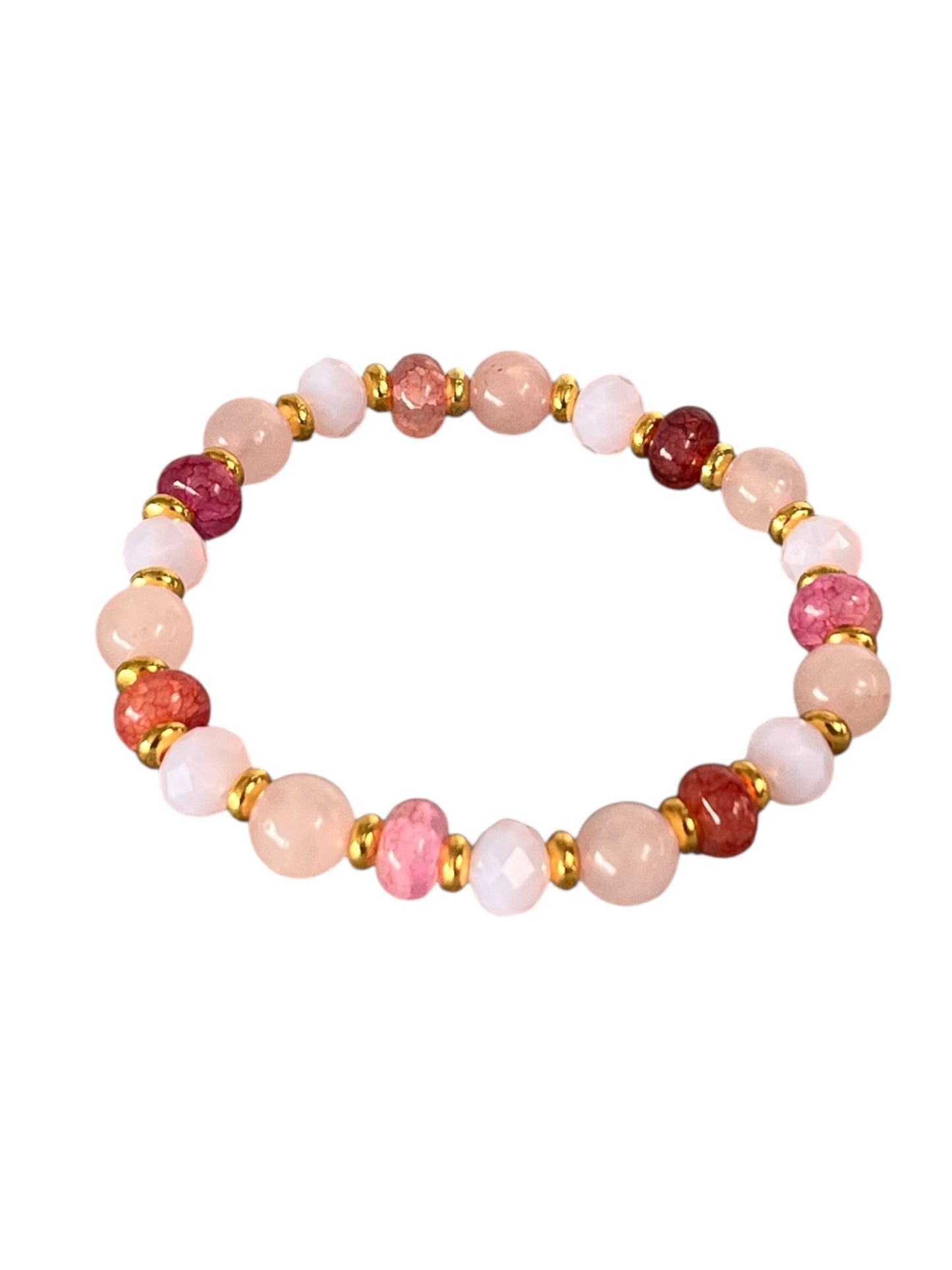 Krystal armbånd med rosa og pink perler samt forgyldte detaljer, feminint armbånd, lavet af Monnas Smykkedesign
