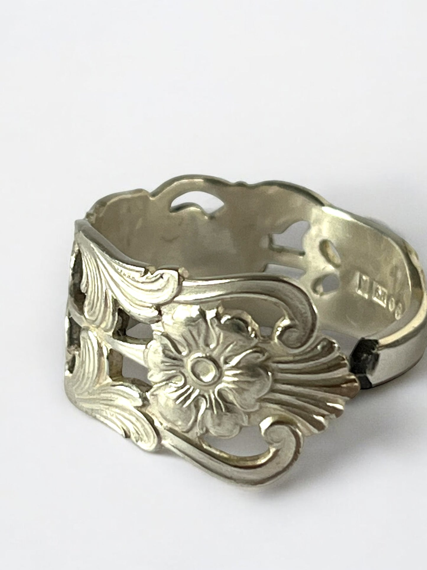 Svensk smuk blomstret teske ring