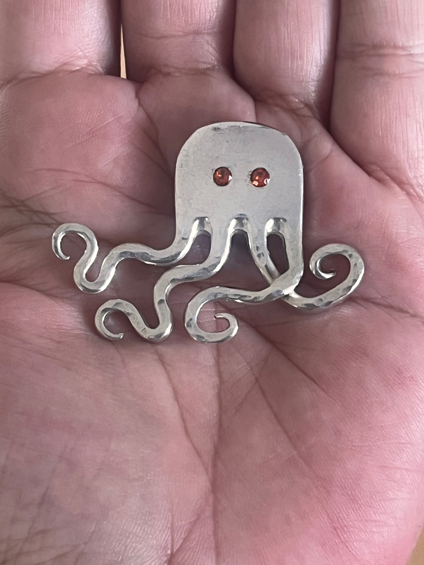 Broche gammelt bestik - fræk blæksprutte