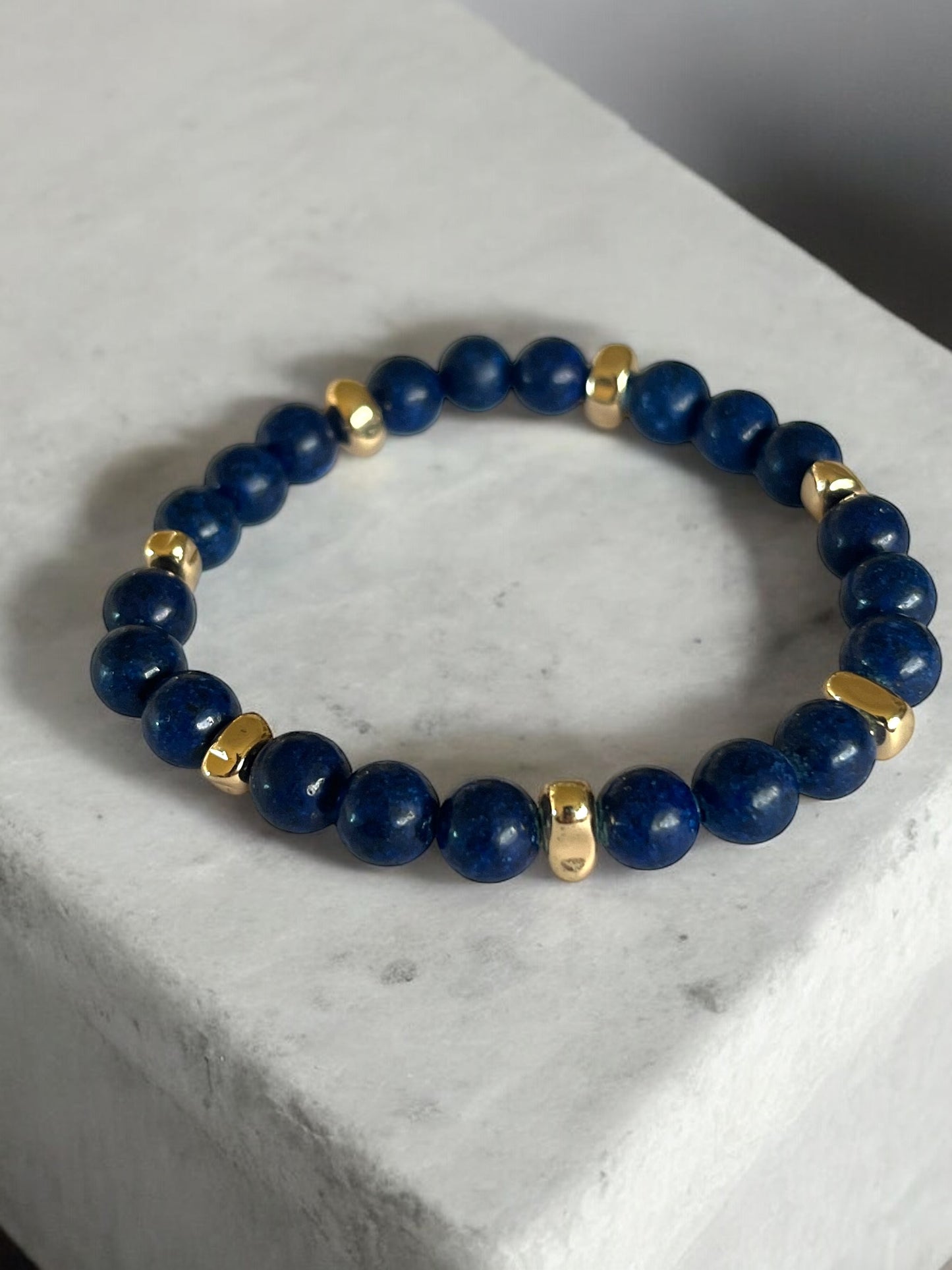Lapis Lazuli 8mm Armbånd
