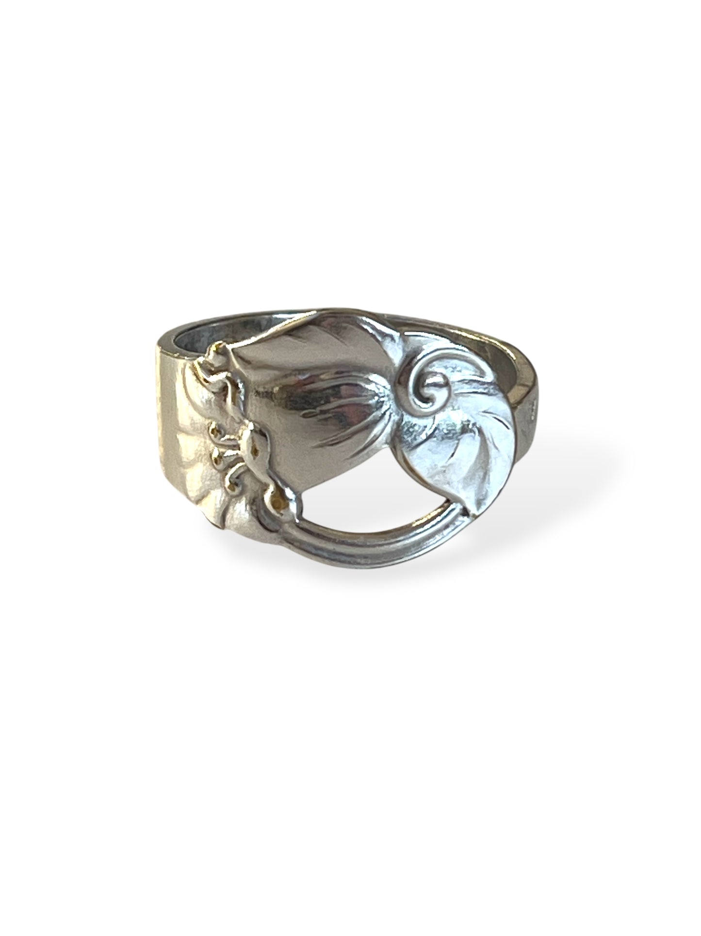 ringe af gammelt bestik