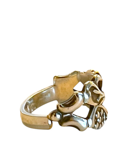 Håndlavet svensk blomster ring af antikt bestik – elegant vintage accessory , lavet af Monnas Smykkedesign