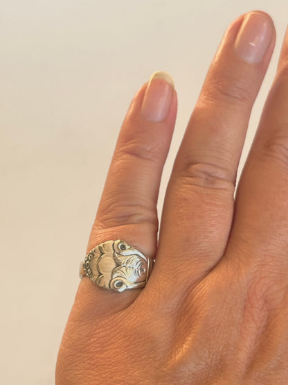 Ring af gammelt bestik, håndlavet vintage smykke i antikt sølv
