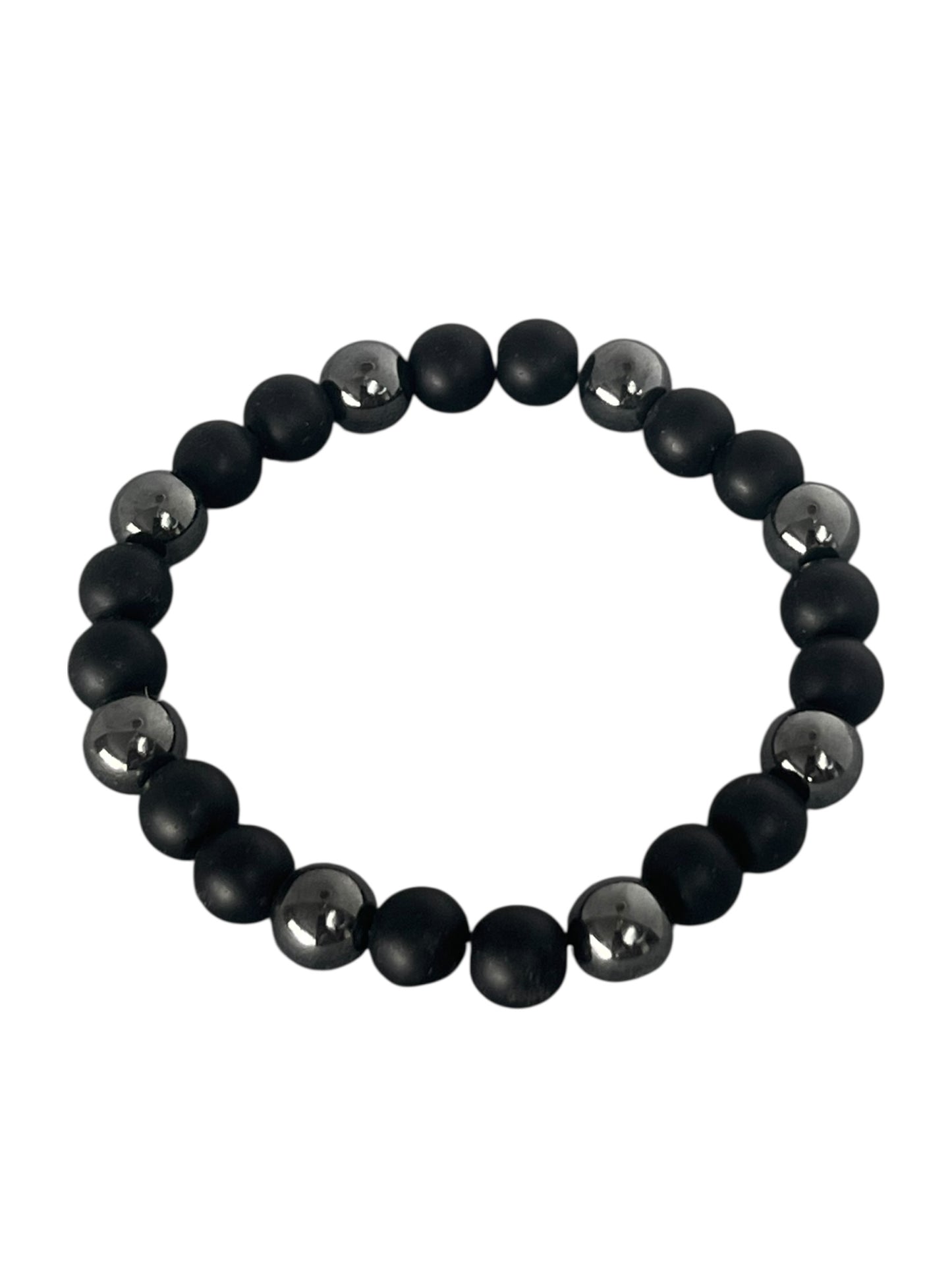 Hæmatit og onyx Krystal armbånd i naturlige smykkesten med organisk struktur og tidløst design, håndlavet med sans for detaljer, lavet af Monnas Smykkedesign