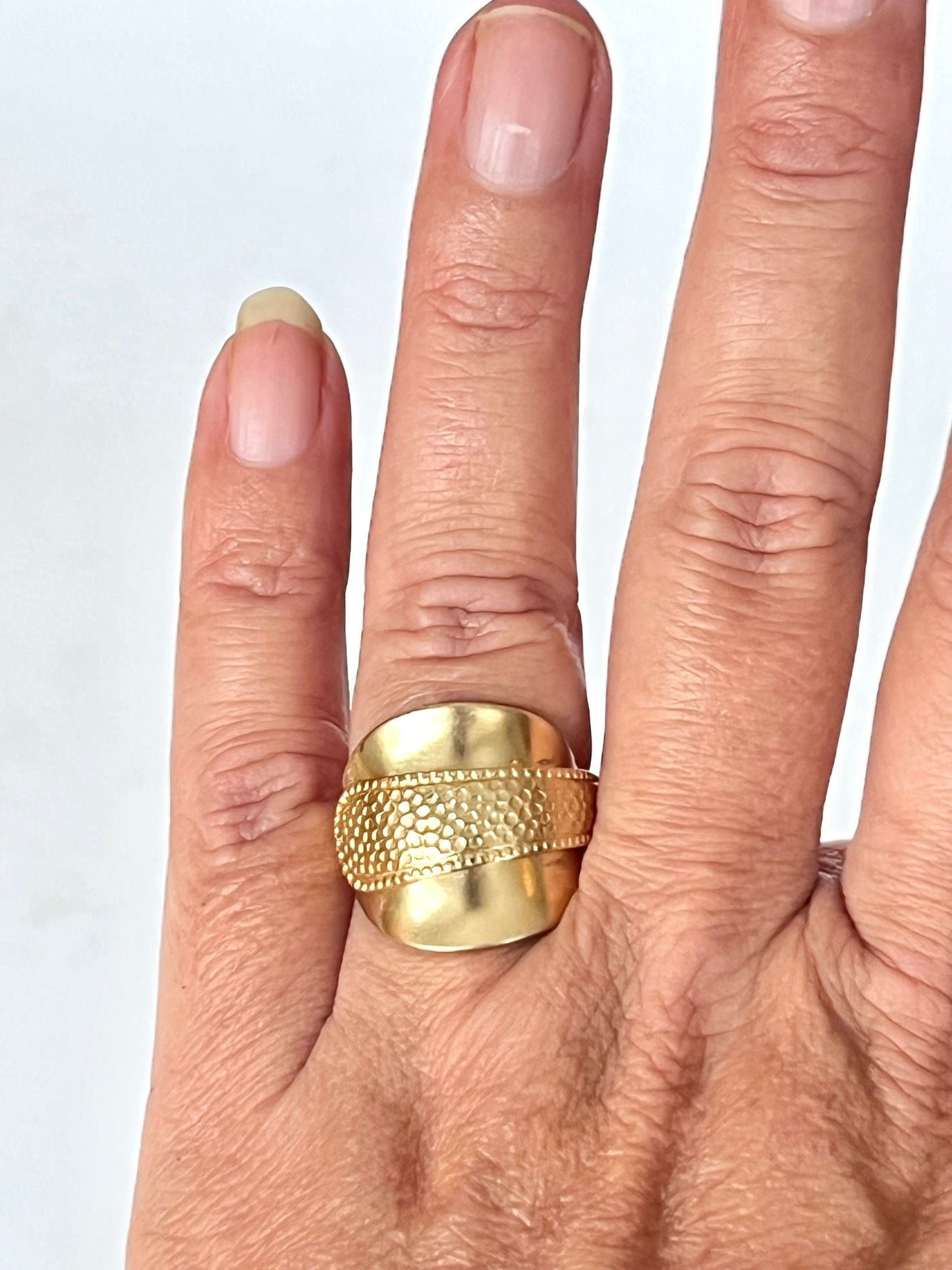 smykker-af-gammelt-bestik-24k-forgyldt-ring.jpg