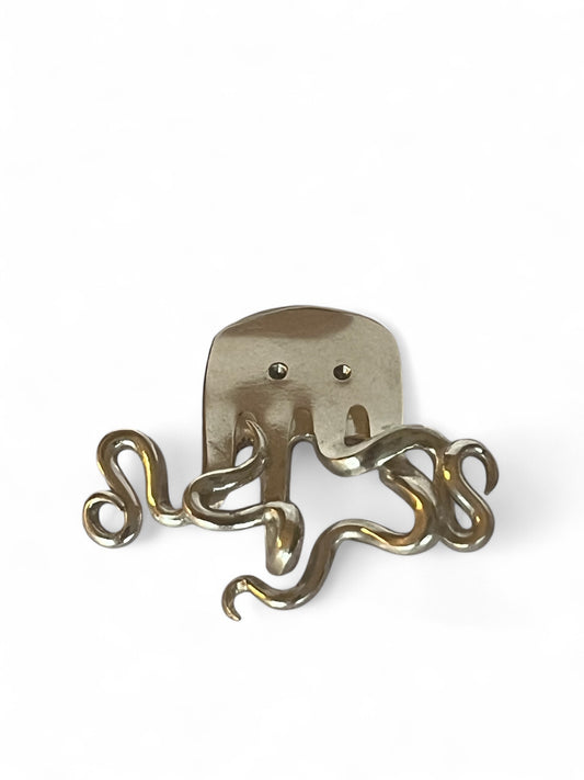 Broche af gammelt bestik