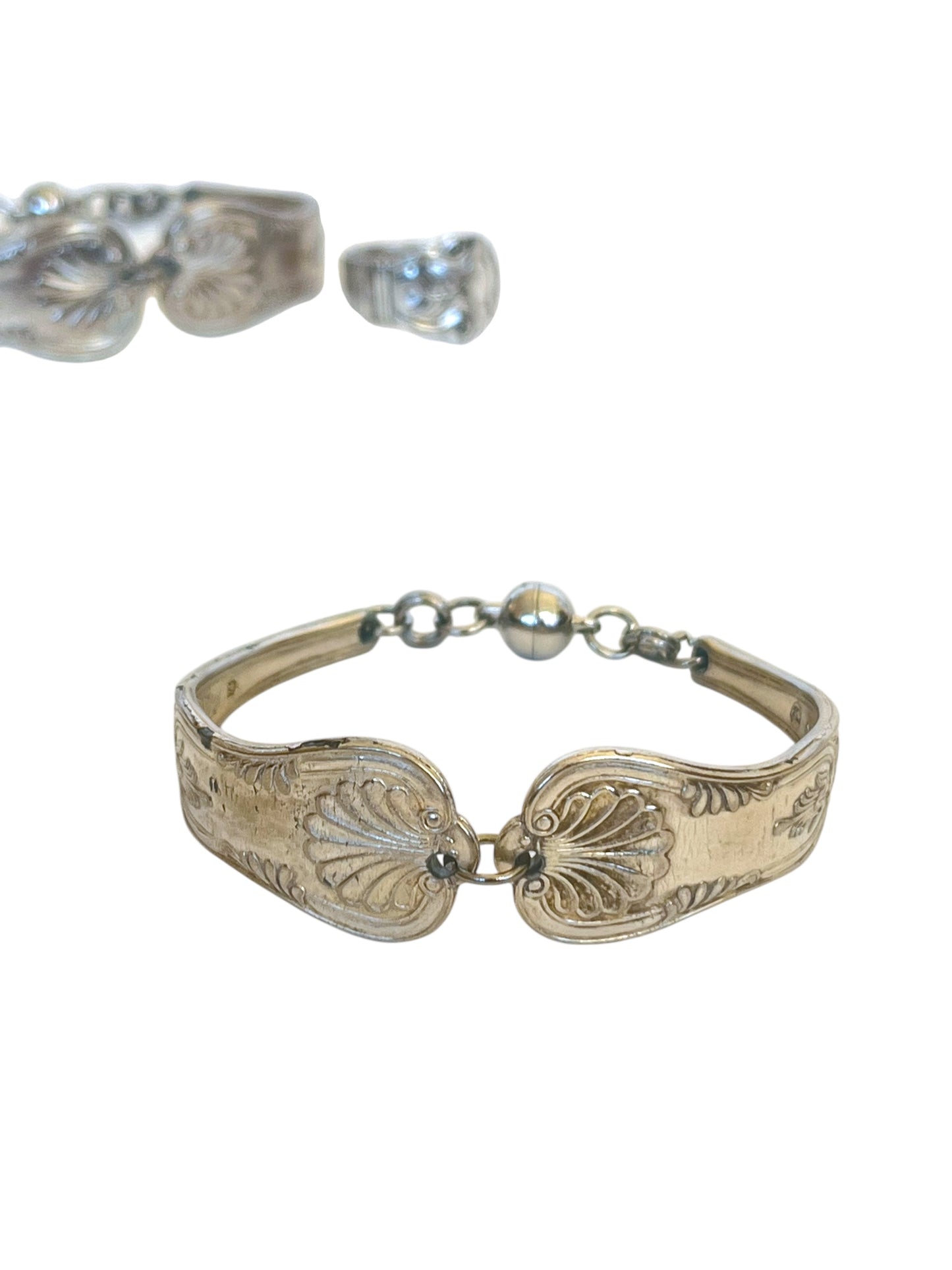 armbånd af gamle sølvskeer
