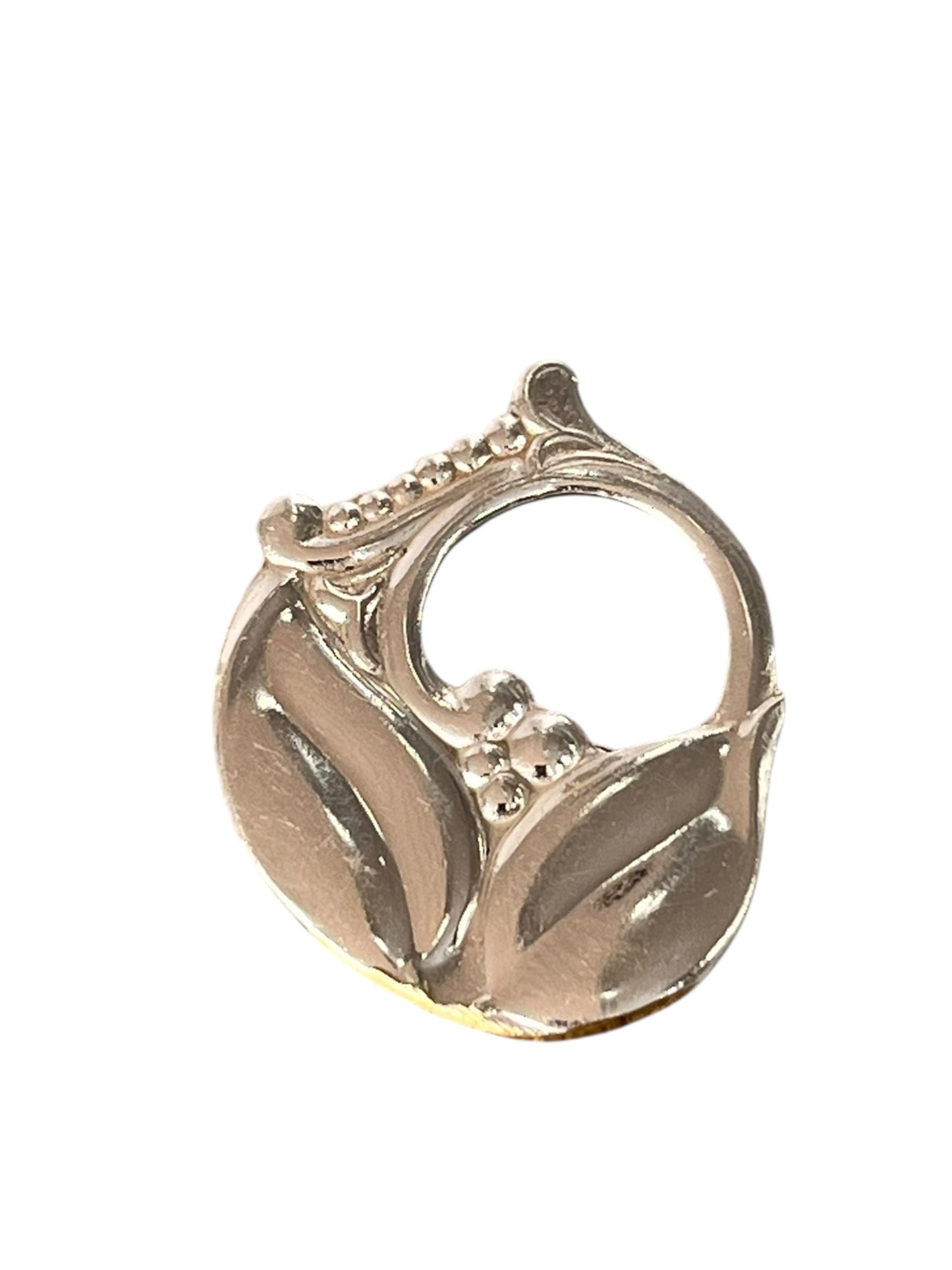 Unika-smykke-broche-bladmotiv
