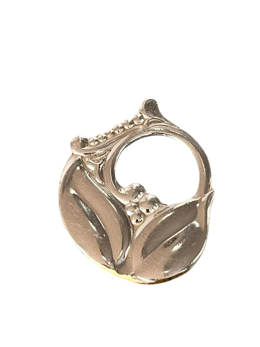 Unika-smykke-broche-bladmotiv