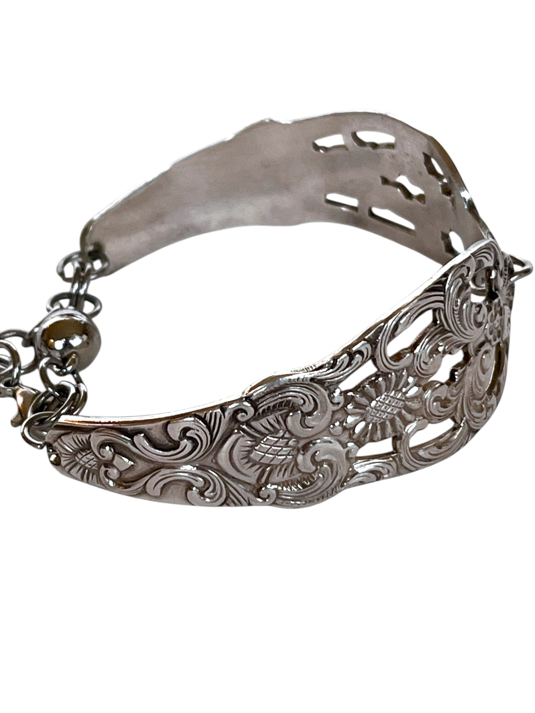 Armbånd af gamle sølvskeer