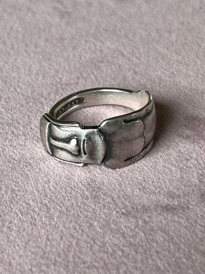 Aku-Aku ring af gammel souvenirske fra Kon-Tiki Museet str 59/61