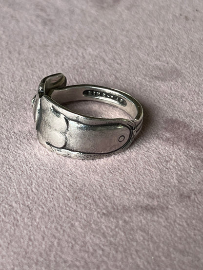 Aku-Aku ring af gammel souvenirske fra Kon-Tiki Museet str 59/61