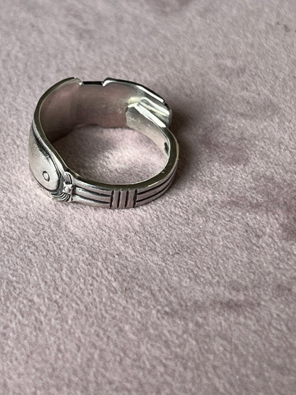 Aku-Aku ring af gammel souvenirske fra Kon-Tiki Museet str 59/61